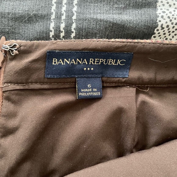 Banana Republic brown skirt - Picture 2 of 2